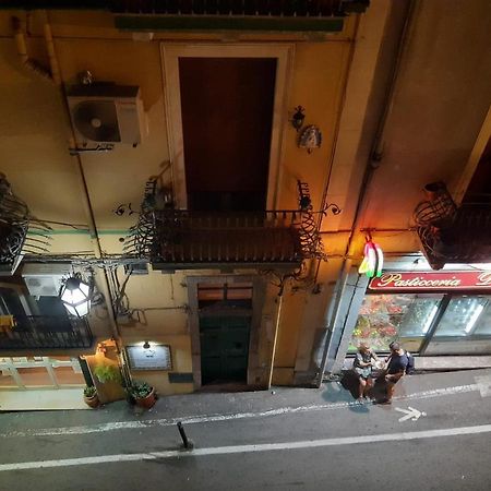 Centrale Appartamento Taormina Dış mekan fotoğraf